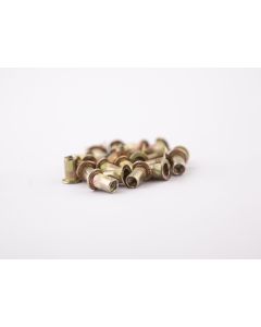 Crimpmuttrar M4x11mm (25 st)